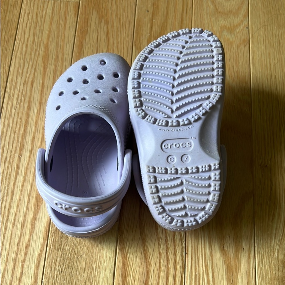 CROCS Purple Sandals Slip-On Comfort